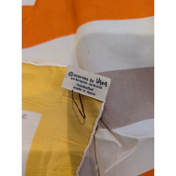 Mixed Lot of 6 Vintage Scarves–Silk, Rayon, Polyester – Designer & Tagged Pieces - Picture 6 of 13